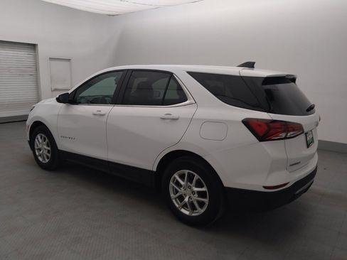 Used 2024 Chevrolet Equinox LT image 3