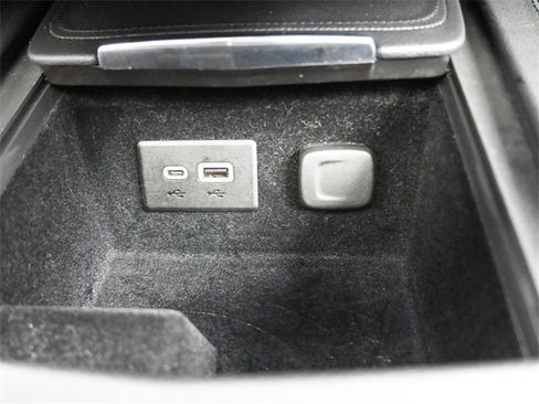 Used 2019 Cadillac XT4 Premium Luxury w/ Cold Weather Package image 3