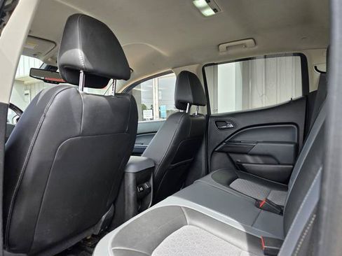 Used 2015 Chevrolet Colorado Z71 AWD/4WD image 19