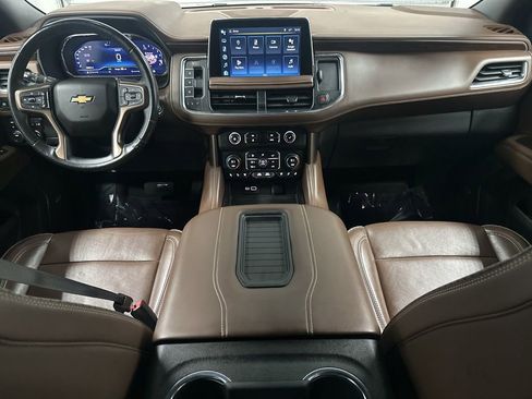 Used 2023 Chevrolet Suburban High Country AWD/4WD image 21