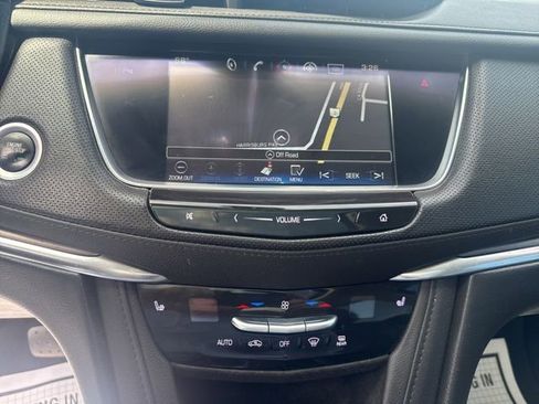 Used 2019 Cadillac XT5 Luxury w/ Trailering Package AWD/4WD image 22