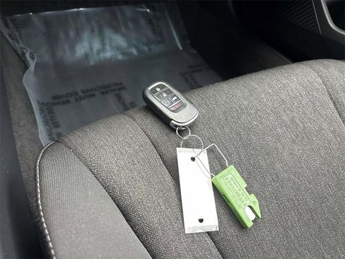 Used 2025 Honda Accord SE image 28