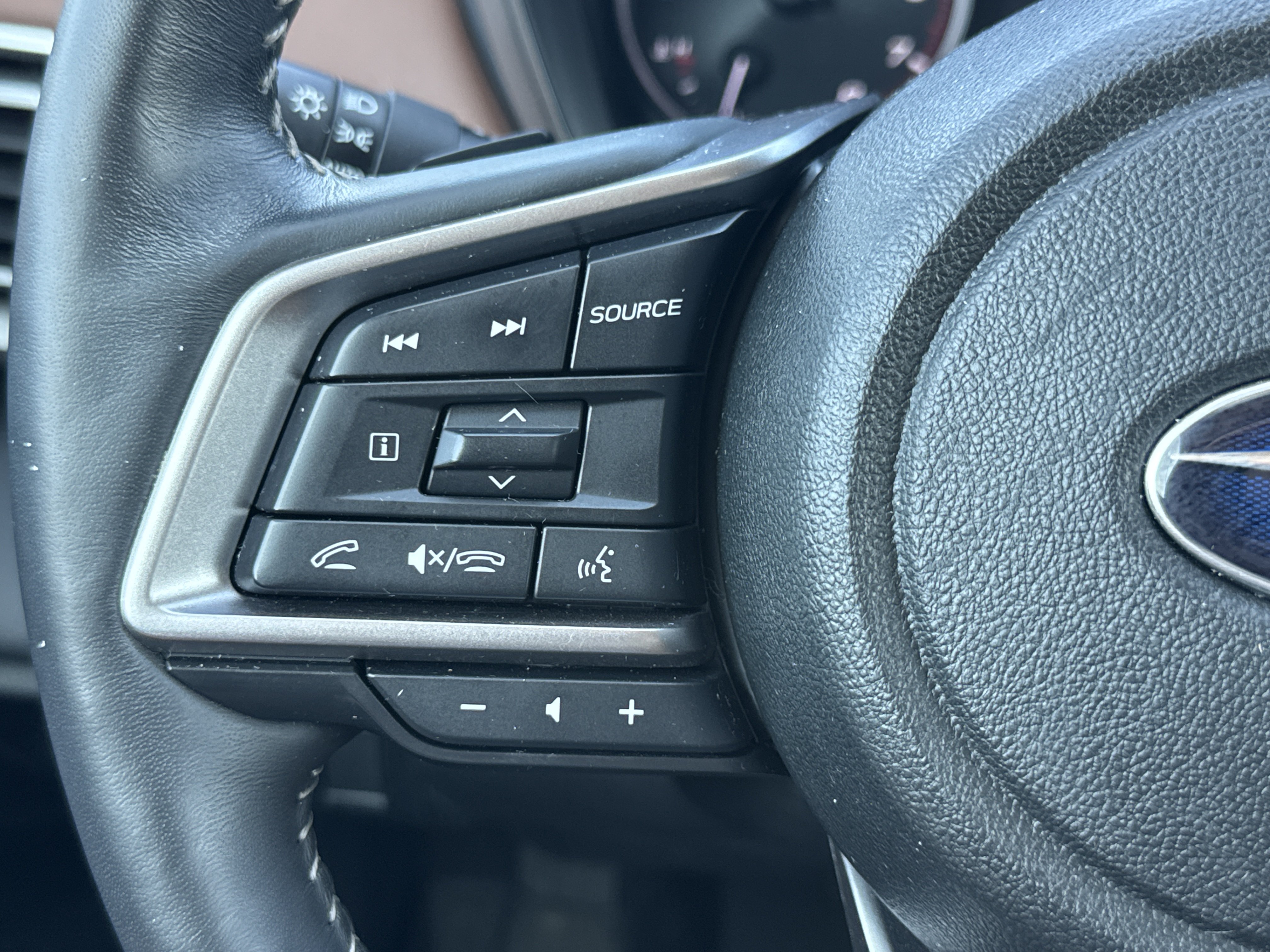 Used 2023 Subaru Outback Touring XT AWD/4WD image 16