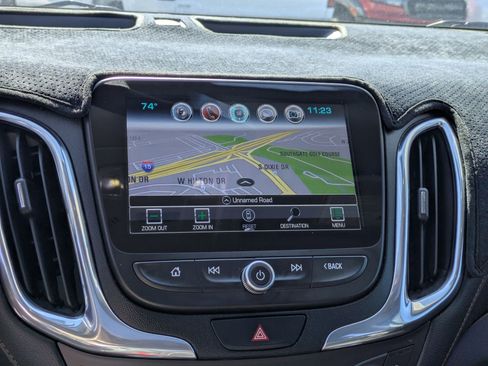 Used 2018 Chevrolet Equinox Premier image 24