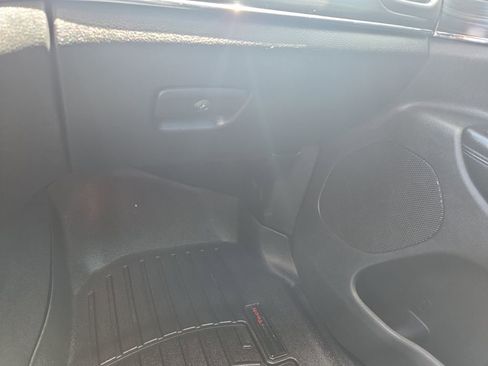 Used 2019 Jeep Grand Cherokee Limited AWD/4WD image 10