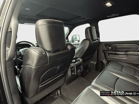 Used 2024 RAM 3500 Limited image 19