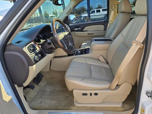 Used 2008 GMC Sierra 1500 Denali AWD/4WD image 18