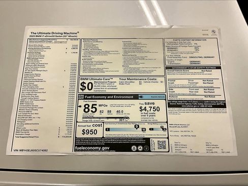 Used 2025 BMW i7 eDrive50 image 19