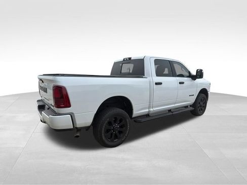 Used 2025 RAM 2500 Big Horn AWD/4WD image 13
