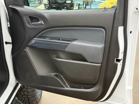 Used 2016 Chevrolet Colorado Z71 image 17