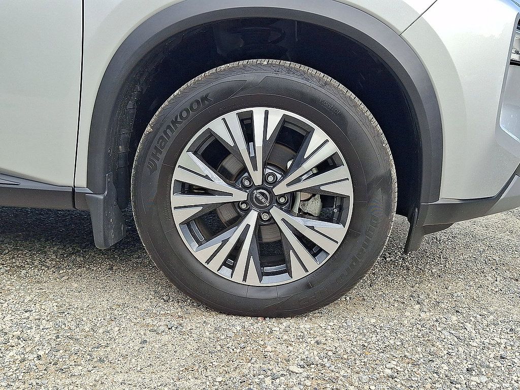 Certified 2023 Nissan Rogue SV AWD/4WD image 26