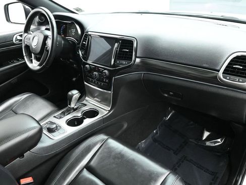 Used 2021 Jeep Grand Cherokee Limited w/ Premium Lighting Group image 21