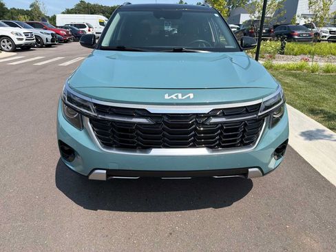 Used 2024 Kia Seltos S AWD/4WD image 4