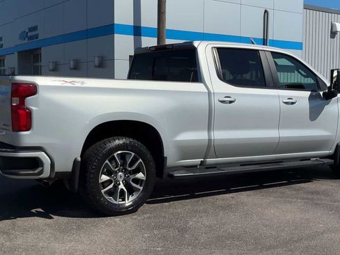 Certified 2022 Chevrolet Silverado 1500 RST w/ Convenience Package II image 2