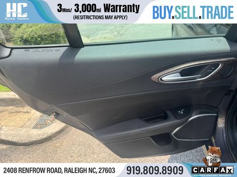 Used 2021 Alfa Romeo Giulia Ti AWD/4WD image 17