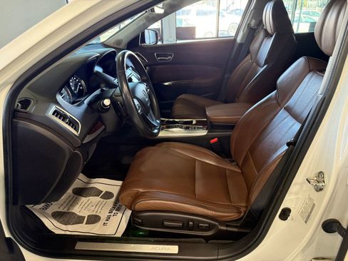 Used 2018 Acura TLX V6 w/ Technology Package image 9