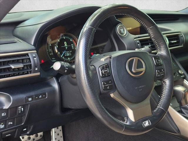 Used 2019 Lexus IS 300 F Sport w/ F Sport Package RWD image 3