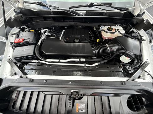 Used 2024 GMC Sierra 1500 Elevation AWD/4WD image 17