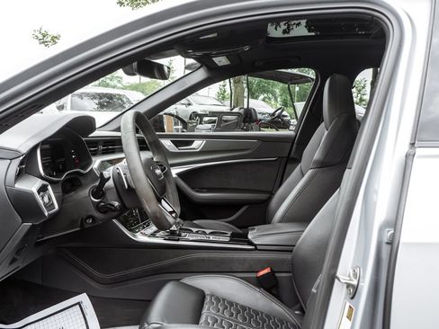 Used 2023 Audi RS 6 AWD/4WD image 26