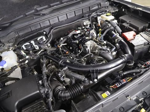 Used 2023 Ford Bronco Wildtrak AWD/4WD image 26