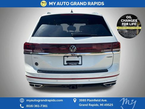 Used 2024 Volkswagen Atlas SEL Premium R-Line AWD/4WD image 6