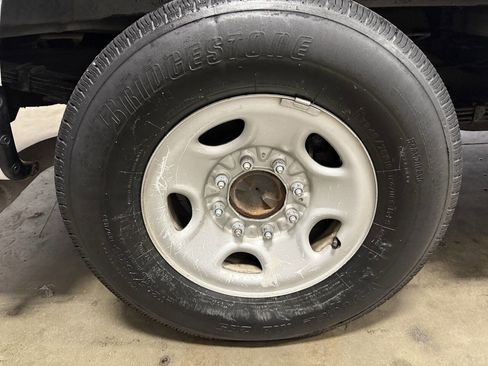 Used 2020 Chevrolet Express 3500 LT w/ LT Preferred Equipment Group image 6