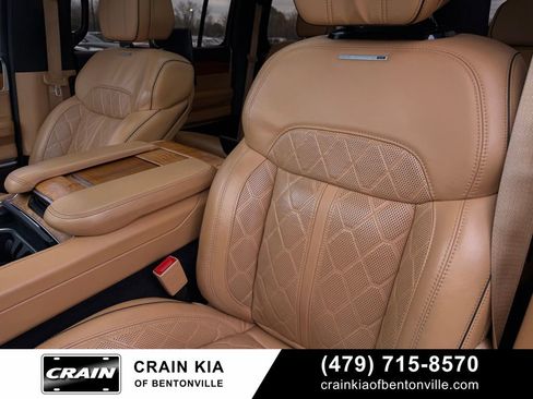 Used 2022 Jeep Grand Wagoneer Series III w/ Rear Seat Video Group 1 image 23