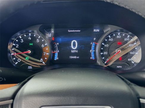 Used 2023 Jeep Compass Limited w/ Sun and Sound Group AWD/4WD image 18