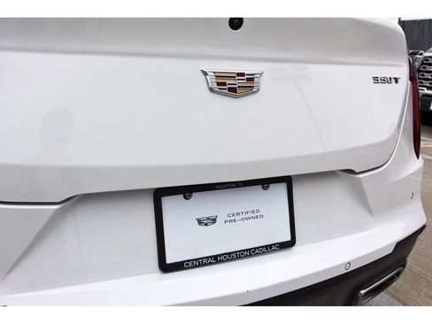 Certified 2026 Cadillac CT4 Premium Luxury RWD image 30