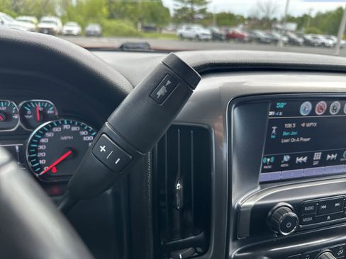 Used 2018 Chevrolet Silverado 1500 LT w/ All Star Edition AWD/4WD image 16