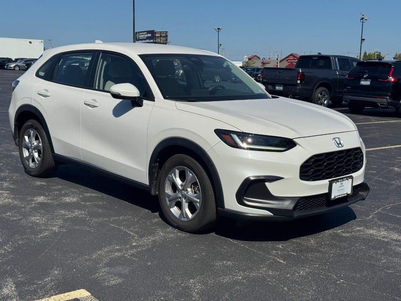 Certified 2025 Honda HR-V LX image 2