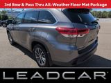 Used 2019 Toyota Highlander XLE image 3