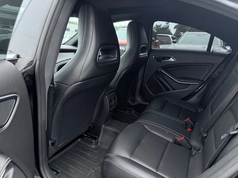 Used 2018 Mercedes-Benz CLA 250 4MATIC image 20