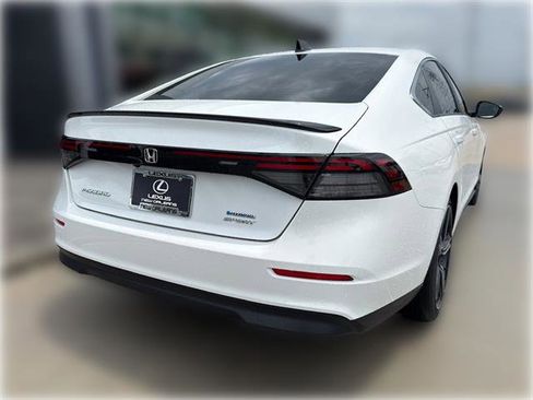 Used 2024 Honda Accord Sport image 8