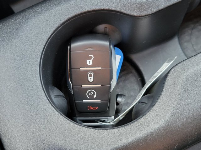 Used 2023 RAM 1500 Big Horn AWD/4WD image 9