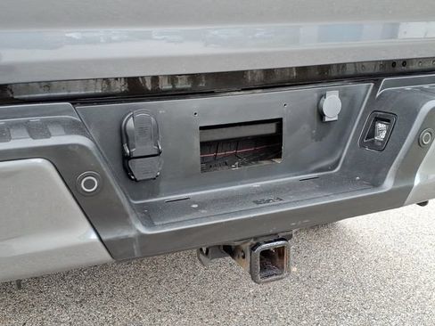 Used 2024 Ford F150 Lariat AWD/4WD image 11
