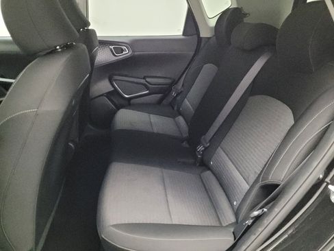 Used 2021 Kia Soul S image 18