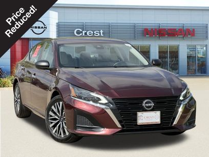 Certified 2025 Nissan Altima 2.5 SV