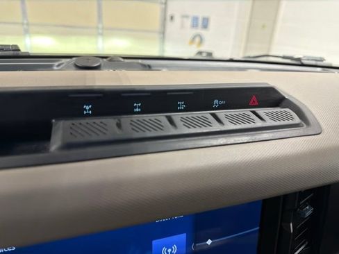 Used 2022 Ford Bronco Wildtrak AWD/4WD image 27