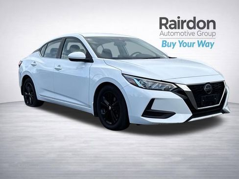 Used 2021 Nissan Sentra SV image 1