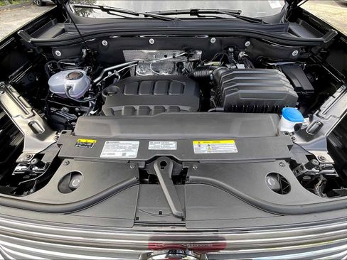 New 2026 Volkswagen Atlas SE image 16