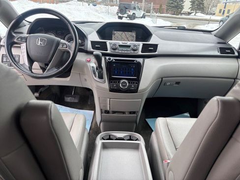 Used 2015 Honda Odyssey EX-L image 11