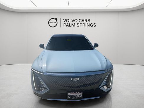 Used 2024 Cadillac Lyriq Luxury w/ LPO, Floor Liner Package AWD/4WD image 2