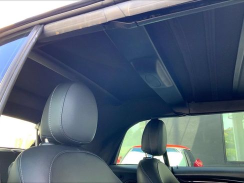 Used 2019 MINI Cooper Convertible FWD image 21