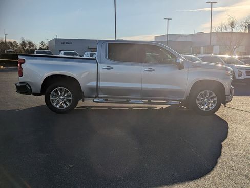 Used 2020 Chevrolet Silverado 1500 LTZ w/ LTZ Plus Package image 10