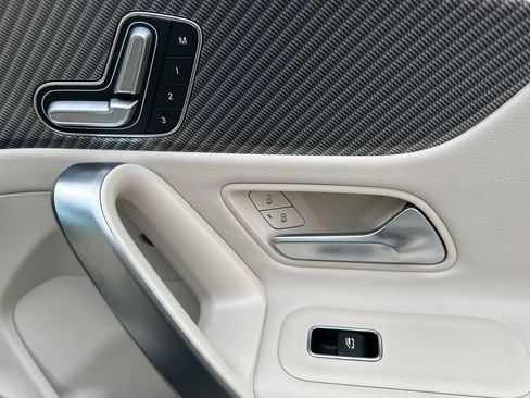 Certified 2025 Mercedes-Benz CLA 250 image 19