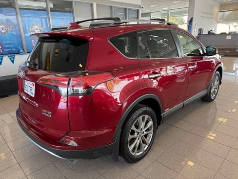 Used 2018 Toyota RAV4 Limited w/ Advanced Technology Package AWD/4WD image 3