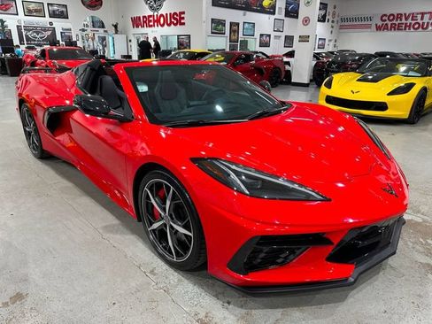Used 2023 Chevrolet Corvette Stingray Preferred Conv w/ Z51 Performance Package RWD image 23