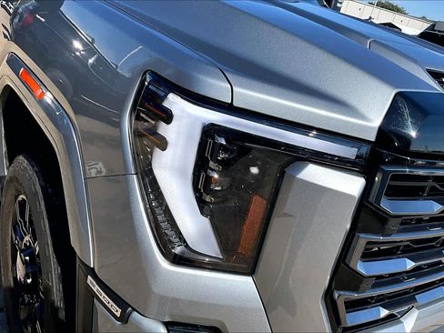 Certified 2024 GMC Sierra 2500 AT4 w/ AT4 Premium Plus Package image 28