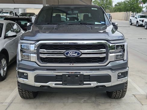 Used 2025 Ford F150 Lariat w/ Equipment Group 502A High image 7
